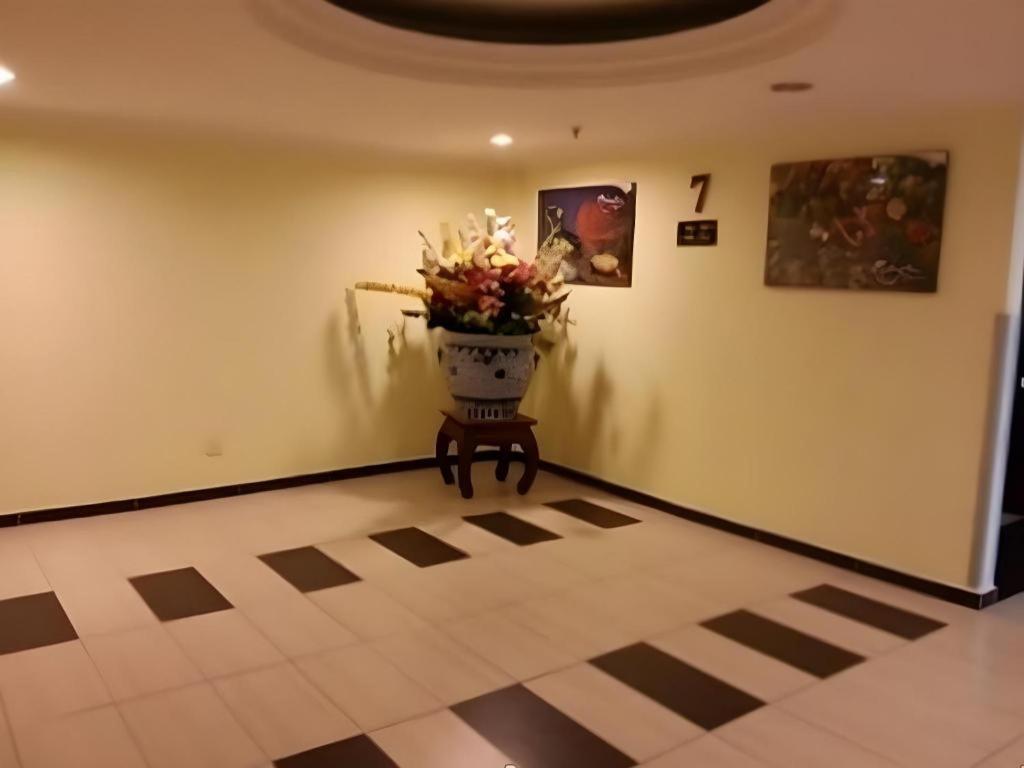 Klang Histana Hotel Exteriör bild