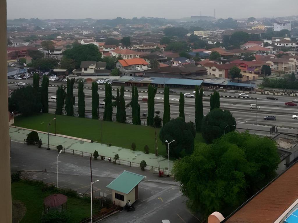 Klang Histana Hotel Exteriör bild