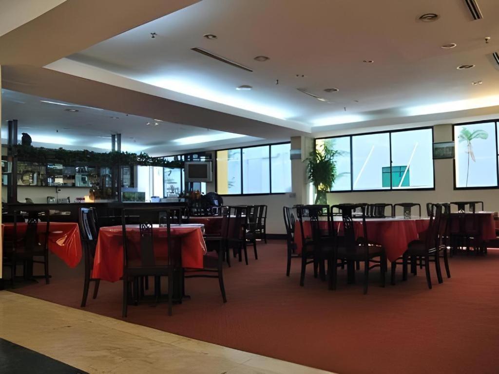 Klang Histana Hotel Exteriör bild
